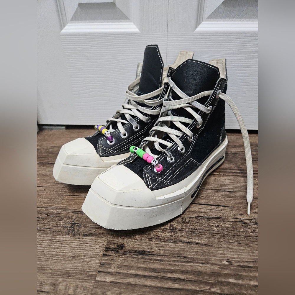 Converse Chuck 70 De Luxe Squared High-Top Sneakers Size 7